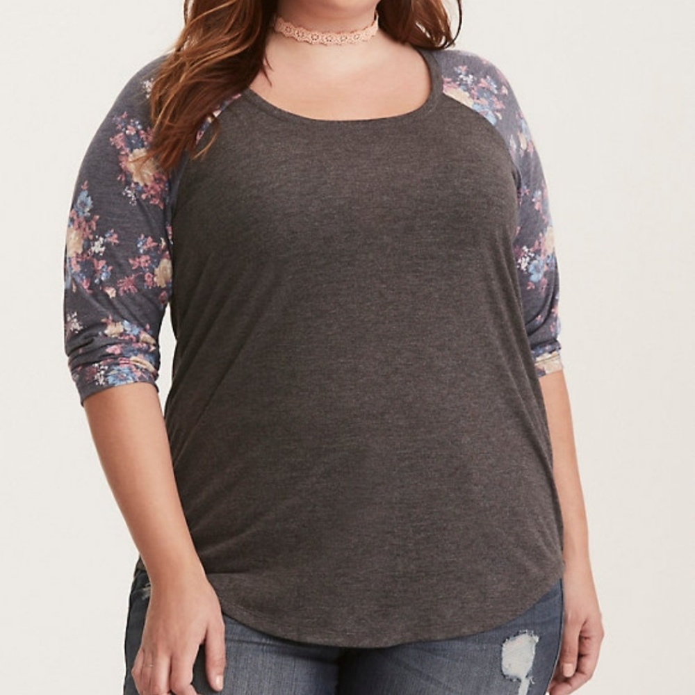 Torrid•1x•Gray & Floral Raglan Classic Fit Tee